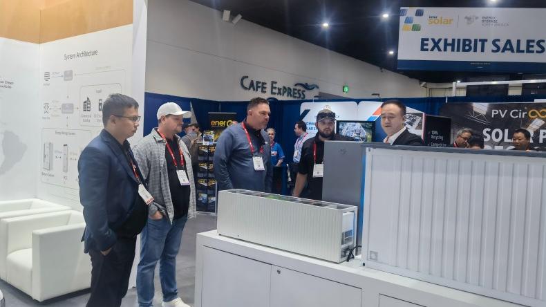 美国太阳能及储能展
